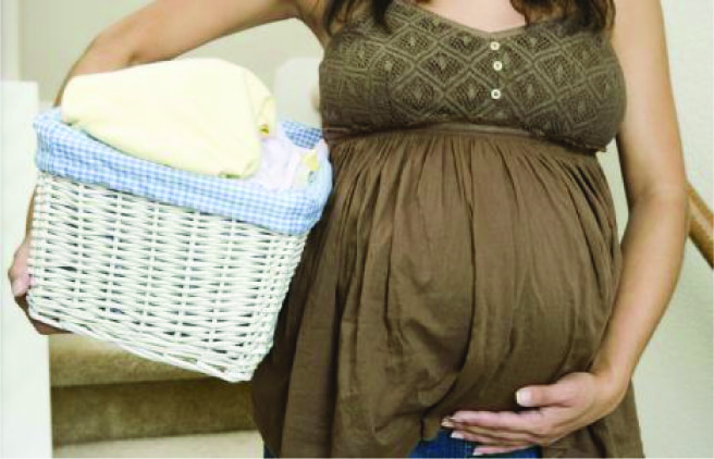 Mẹ bầu cần tránh mang vác vật nặng khi mang thai