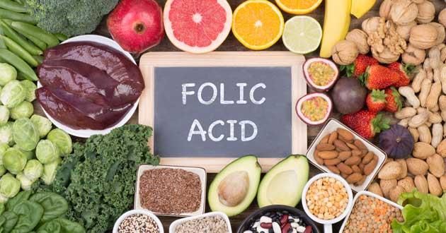 Acid folic là dưỡng chất cần thiết cho bà bầu.